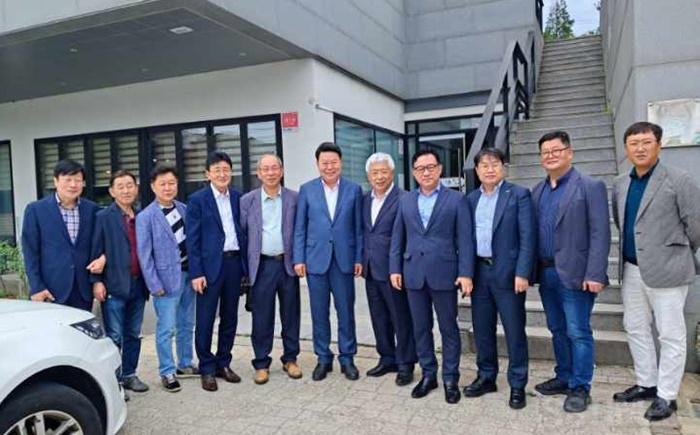 충지연.jpg